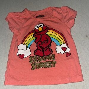 Kids Size 2T Sesame Street Tshirt.